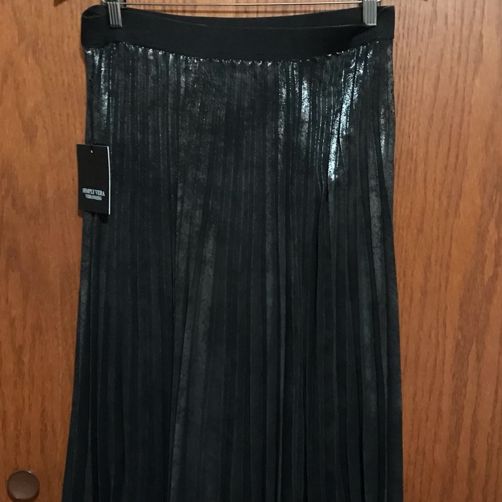 Simply Vera Vera Wang Black A-Line Skirt